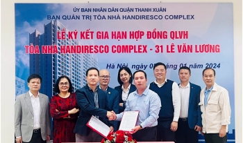 Lễ ký kết gia hạn hợp đồng QLVH tòa nhà Handiresco Complex